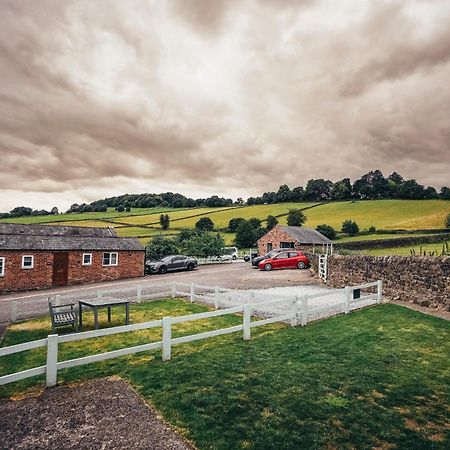 Cottages In Derbyshire, Oak Cottage Hazelwood Экстерьер фото